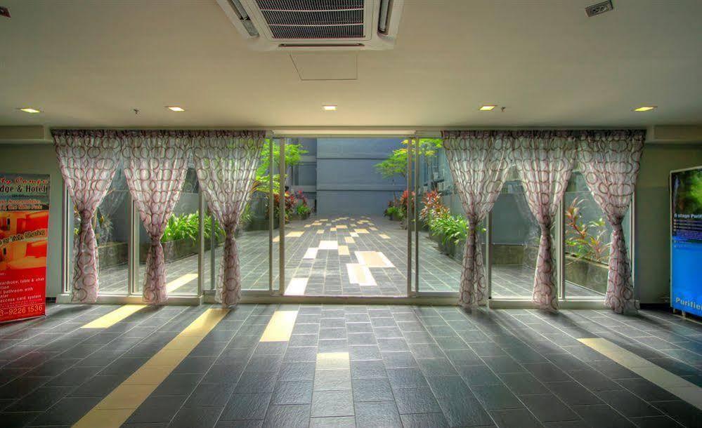Hotel Oyo 90150 City Campus &