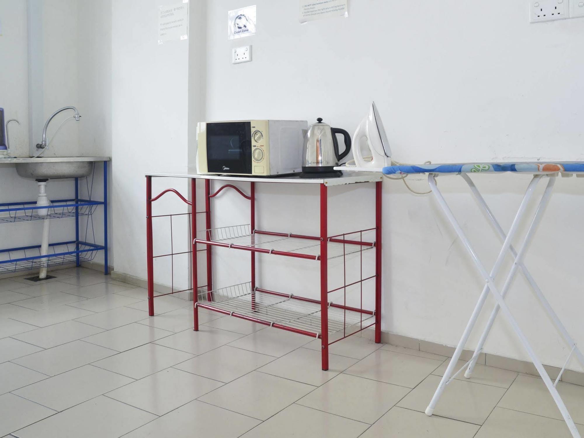 Oyo 90150 City Campus &